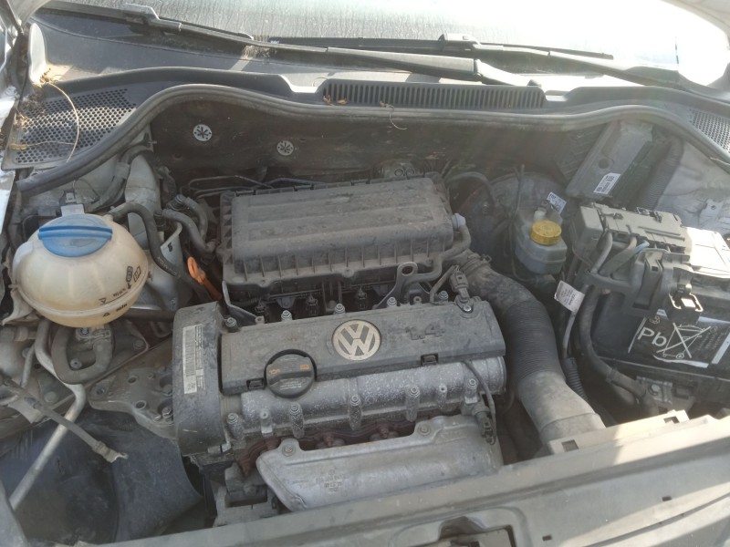 volkswagen polo v (6r1, 6c1) del año 2011