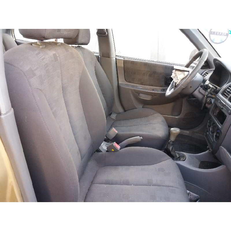 hyundai accent (lc) 1.3 cat   |   0.00 - ... | 2000 | 84 cv / 62 kw del año 2000