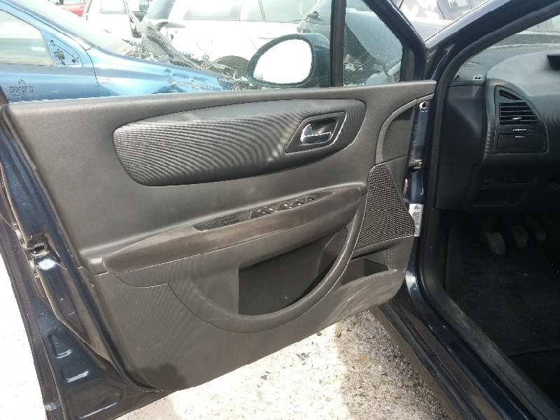 citroen c4 berlina 1.6 16v hdi   |   0.04 - ... | 2004 | 90 cv / 66 kw del año 2004