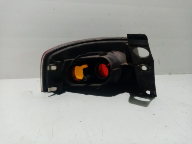 Recambio de piloto trasero derecho para seat ibiza iii (6l1) 1.9 tdi referencia OEM IAM 6L6945096  