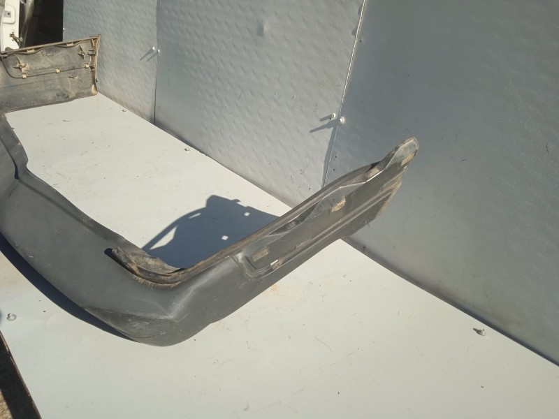 Recambio de paragolpes trasero para land rover range rover ii (p38a) 4.6 4x4 referencia OEM IAM   