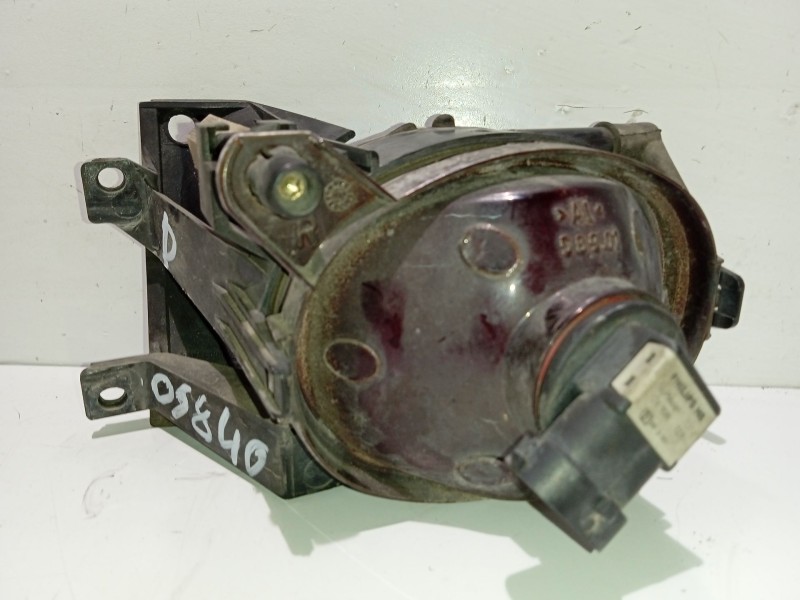 Recambio de faro antiniebla derecho para bmw 5 (e39) 520 i referencia OEM IAM 63176900222  