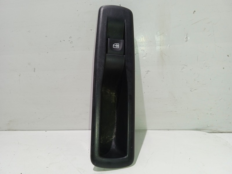 Recambio de mando elevalunas trasero derecho para renault megane iii grandtour (kz0/1) 2.0 tce (kz0k, kz1t) referencia OEM IAM 8