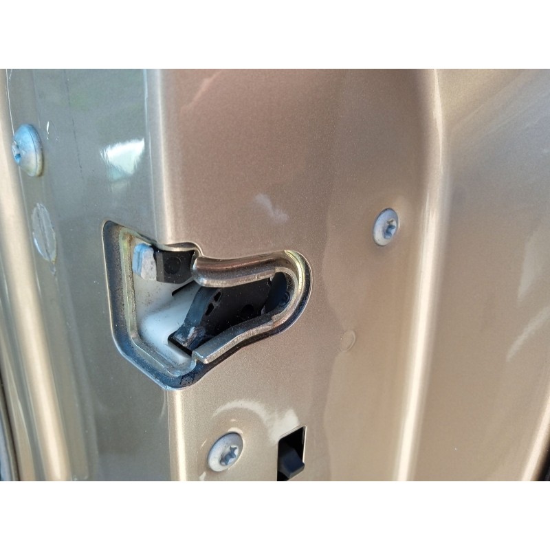 Recambio de cerradura puerta trasera derecha para mercedes-benz clase b sports tourer (w245) b 180 cdi (245.207) referencia OEM 