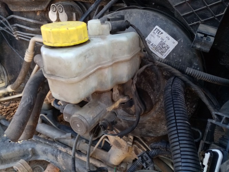 Recambio de bomba freno para volkswagen polo v (6r1, 6c1) 1.4 (6r1) referencia OEM IAM 6R1611019A  