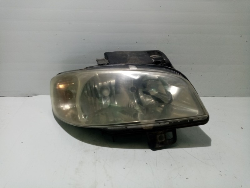 Recambio de faro derecho para seat ibiza ii (6k1) 1.9 sdi referencia OEM IAM   