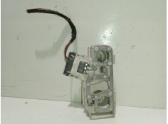 Recambio de portalamparas para mercedes-benz clase b sports tourer (w245) b 180 cdi (245.207) referencia OEM IAM A1698200677   2