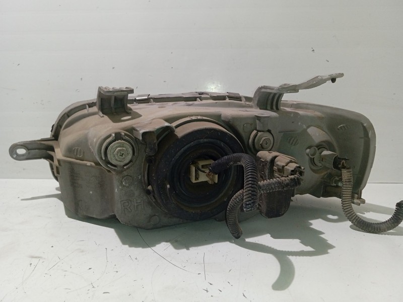Recambio de faro derecho para daewoo kalos sedán (klas) 1.4 referencia OEM IAM 96540256  