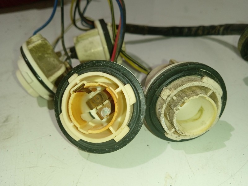 Recambio de portalamparas para daewoo kalos sedán (klas) 1.4 referencia OEM IAM   