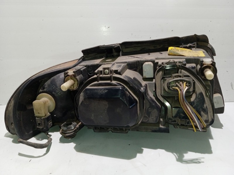 Recambio de faro izquierdo para audi a4 b5 (8d2) 1.9 tdi referencia OEM IAM 8D0941029AK  
