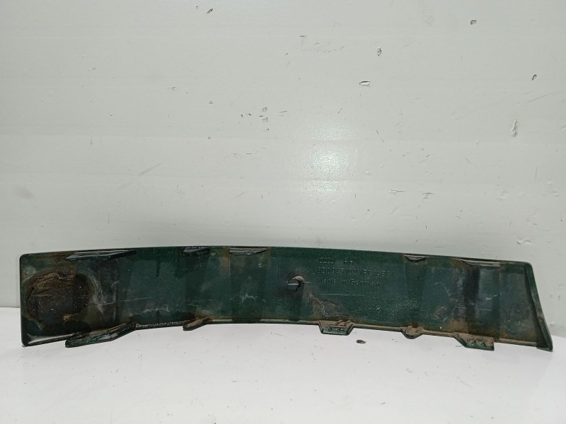 Recambio de moldura para audi a4 b5 (8d2) 1.9 tdi referencia OEM IAM 8D0945102  