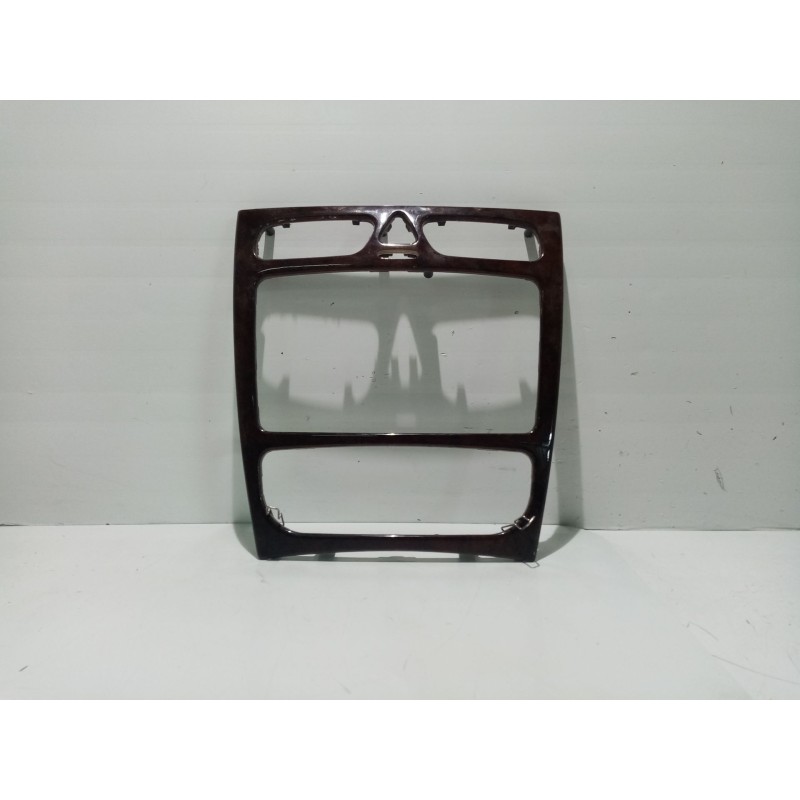 Recambio de mascara central de salpicadero para mercedes-benz clase c (w203) c 180 (203.035) referencia OEM IAM A2036804639  