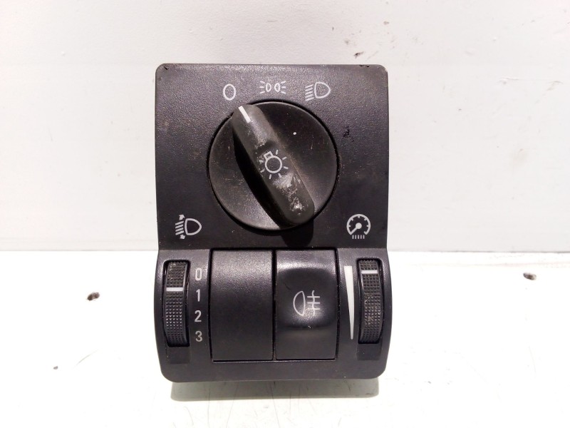 Recambio de mando luces para opel corsa c referencia OEM IAM 0524119  