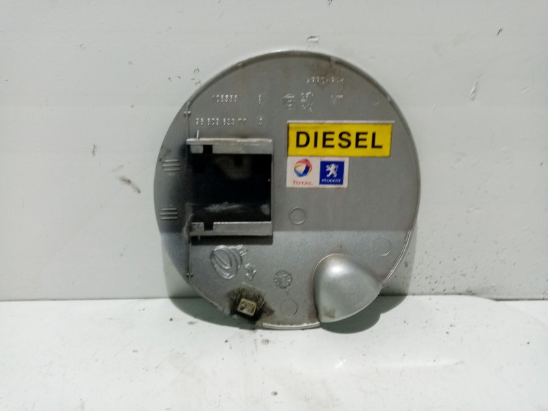 Recambio de tapa exterior combustible para peugeot 308 i (4a_, 4c_) 2.0 hdi referencia OEM IAM 9680363377  