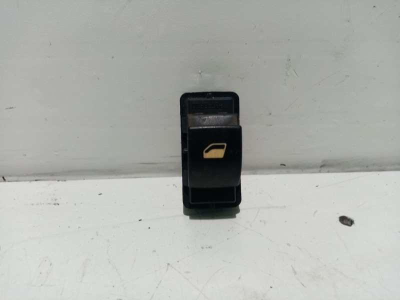 Recambio de mando elevalunas trasero derecho para peugeot 308 i (4a_, 4c_) 2.0 hdi referencia OEM IAM 649030  