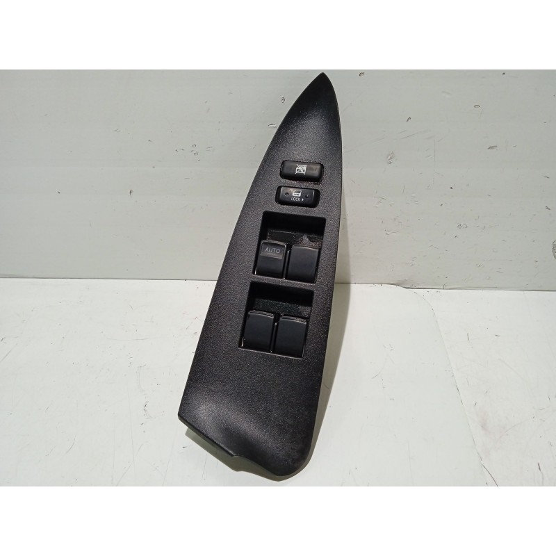 Recambio de mando elevalunas delantero izquierdo para toyota rav 4 iii (_a3_) 2.2 d 4wd (ala30_) referencia OEM IAM 7423242070  