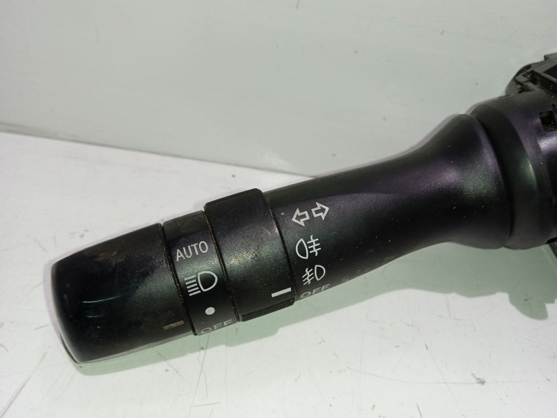 Recambio de mando luces para toyota rav 4 iii (_a3_) 2.2 d 4wd (ala30_) referencia OEM IAM 4211017F154  