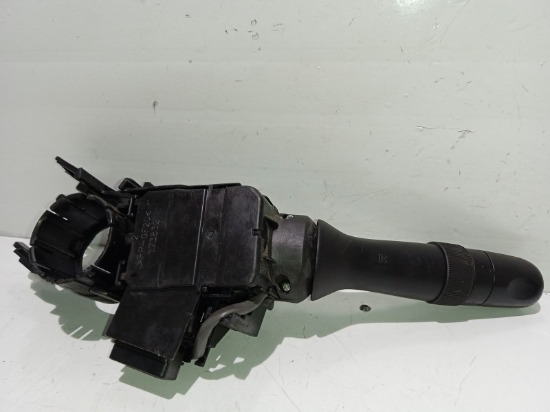 Recambio de mando luces para toyota rav 4 iii (_a3_) 2.2 d 4wd (ala30_) referencia OEM IAM 4211017F154  