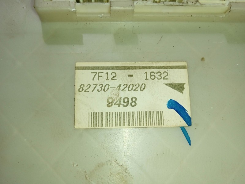 Recambio de caja reles / fusibles para toyota rav 4 iii (_a3_) 2.2 d 4wd (ala30_) referencia OEM IAM 8273042020  