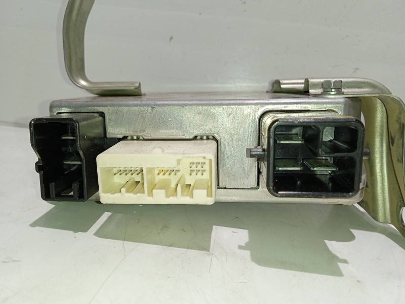 Recambio de centralita direccion para toyota rav 4 iii (_a3_) 2.2 d 4wd (ala30_) referencia OEM IAM 8965042040  