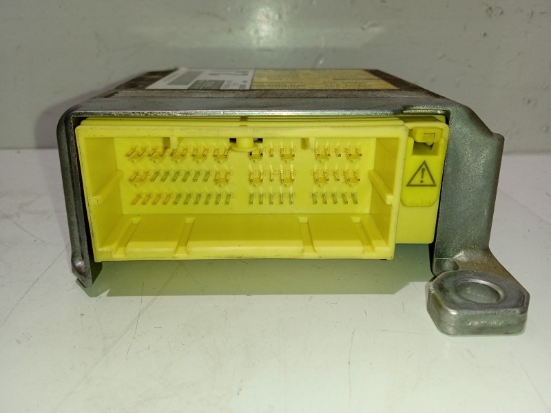 Recambio de centralita airbag para toyota rav 4 iii (_a3_) 2.2 d 4wd (ala30_) referencia OEM IAM 8917042201 1503001470 