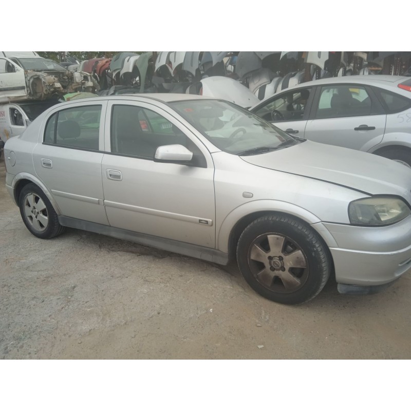 opel astra g hatchback (t98) del año 2004
