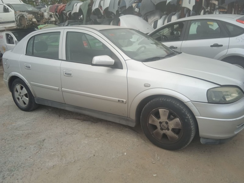 opel astra g hatchback (t98) del año 2004