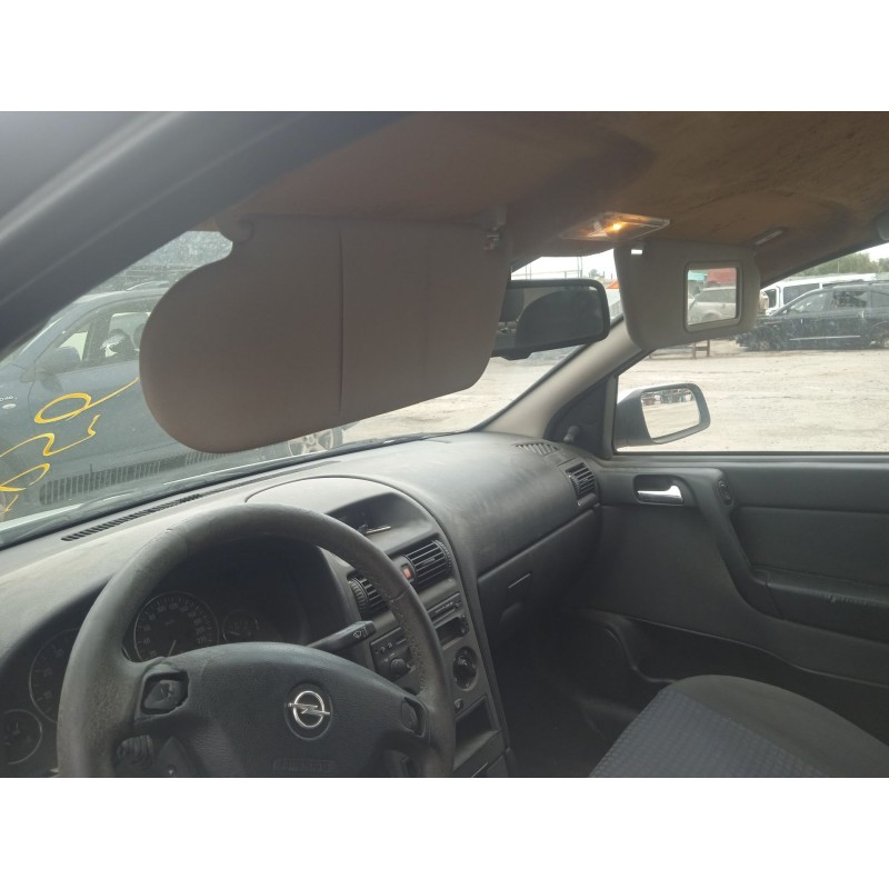 opel astra g hatchback (t98) del año 2004