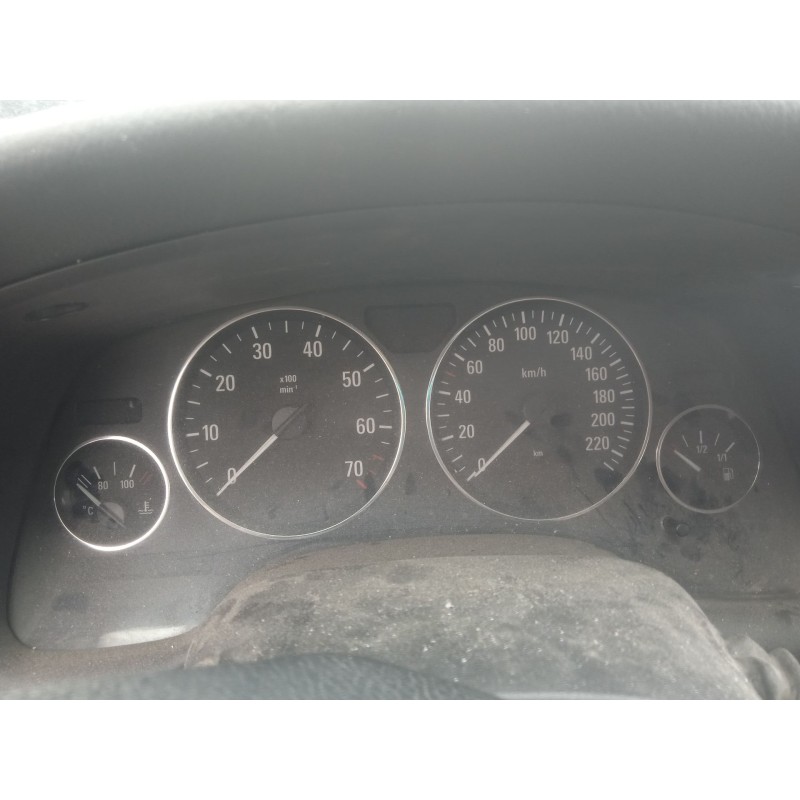 opel astra g hatchback (t98) del año 2004