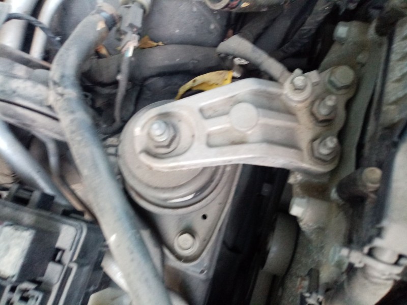 Recambio de soporte motor derecho para kia cee´d referencia OEM IAM   