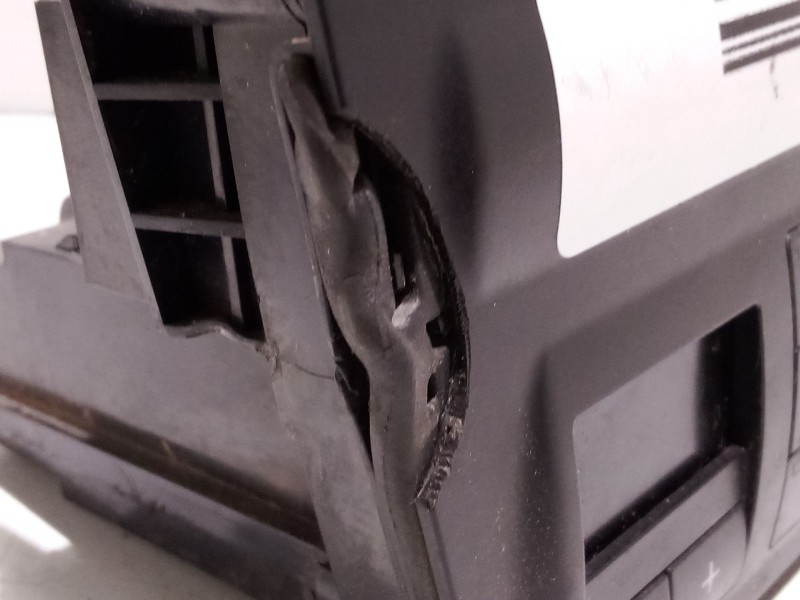 Recambio de mando climatizador para audi a6 berlina (4b2) 2.5 tdi referencia OEM IAM 4B0820043K  