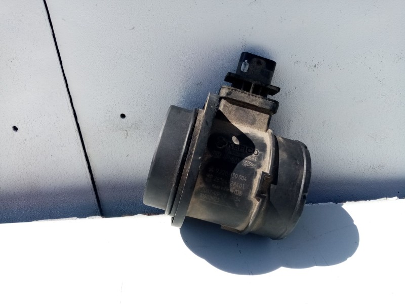 Recambio de caudalimetro para kia cee´d referencia OEM IAM 281642S401 9220930004 