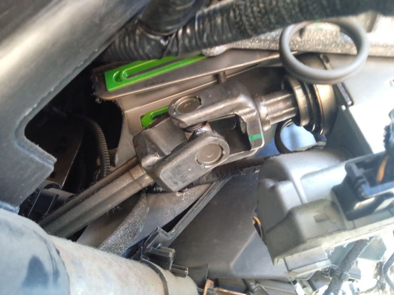 Recambio de columna direccion para volvo s40 ii (544) 2.0 d referencia OEM IAM 31340143  