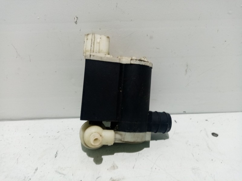 Recambio de bomba limpia para kia cee´d referencia OEM IAM 985101F100  