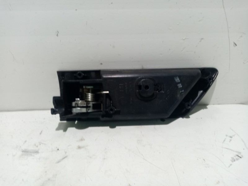 Recambio de maneta interior delantera derecha para kia cee´d referencia OEM IAM 826201H400  