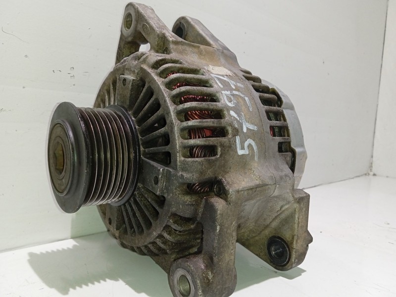 Recambio de alternador para kia sorento i (jc) 2.5 crdi referencia OEM IAM 373004A300 CAL32135OS CAL32135GS