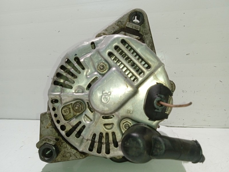 Recambio de alternador para kia sorento i (jc) 2.5 crdi referencia OEM IAM 373004A300 CAL32135OS CAL32135GS