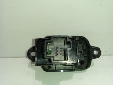Recambio de mando elevalunas trasero derecho para volvo s40 ii (544) 2.0 d referencia OEM IAM 30658449   2