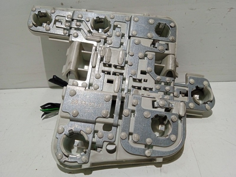 Recambio de portalamparas para volvo s40 ii (544) 2.0 d referencia OEM IAM 28139007  