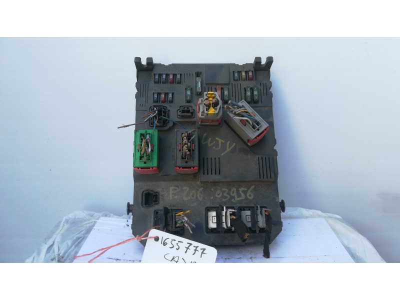 Recambio de caja reles / fusibles para peugeot 206 berlina 1.9 diesel   |   0.98 - ... | 1998 | 69 cv / 51 kw referencia OEM IAM