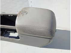 Recambio de apoyabrazos central para volvo s40 ii (544) 2.0 d referencia OEM IAM 30648776 39988591 39988592 2