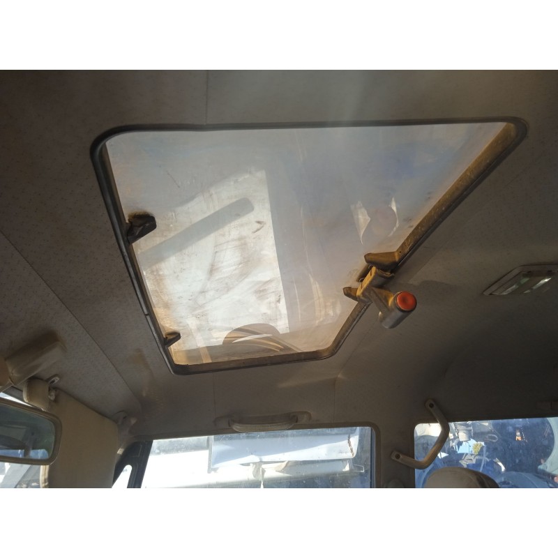 mitsubishi pajero i canvas top (l04_g) 2.5 td del año 1986