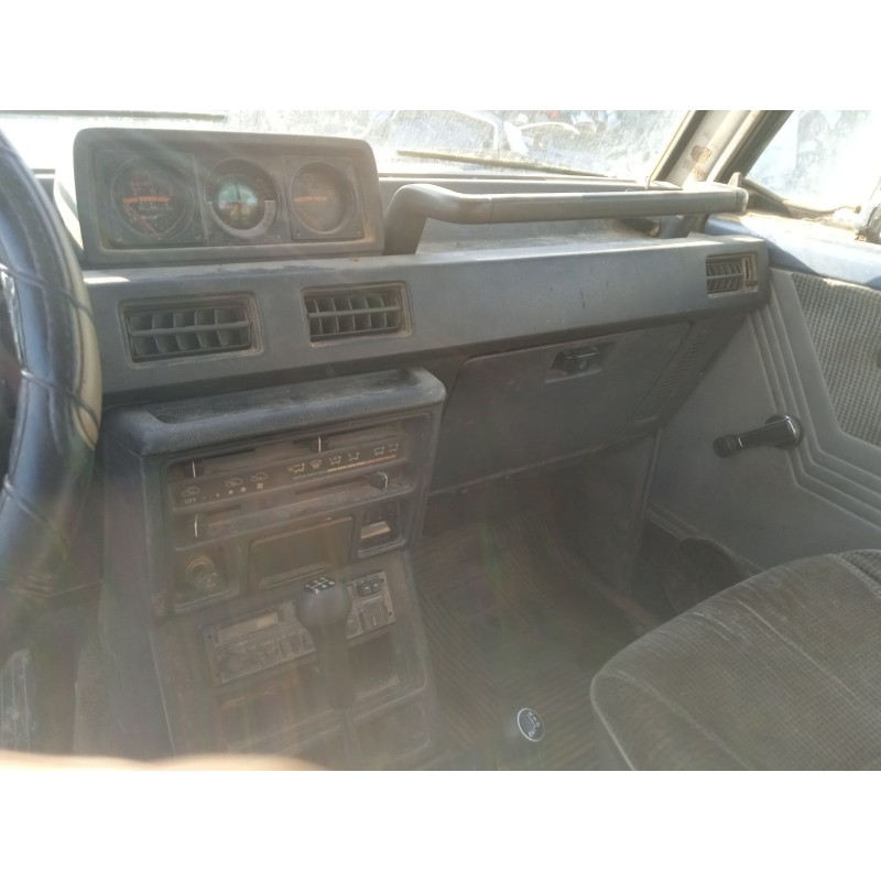 mitsubishi pajero i canvas top (l04_g) 2.5 td del año 1986