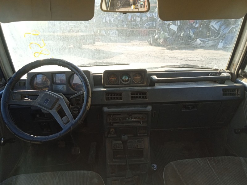 mitsubishi pajero i canvas top (l04_g) 2.5 td del año 1986