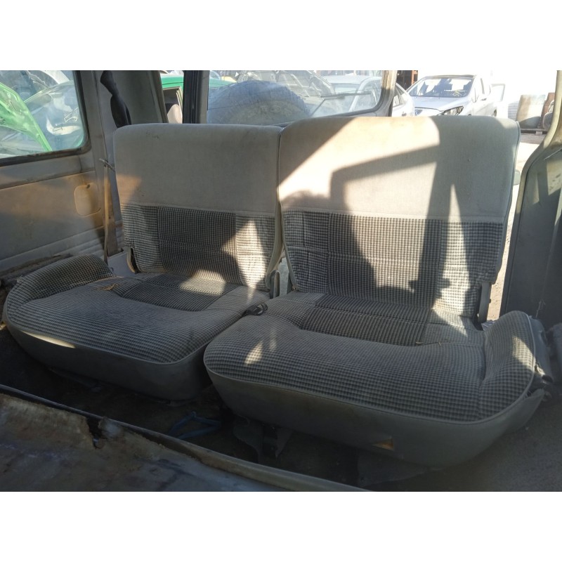 mitsubishi pajero i canvas top (l04_g) 2.5 td del año 1986