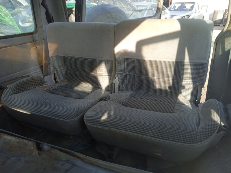 mitsubishi pajero i canvas top (l04_g) 2.5 td del año 1986