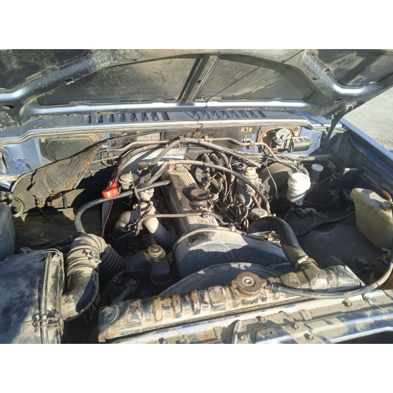 mitsubishi pajero i canvas top (l04_g) 2.5 td del año 1986