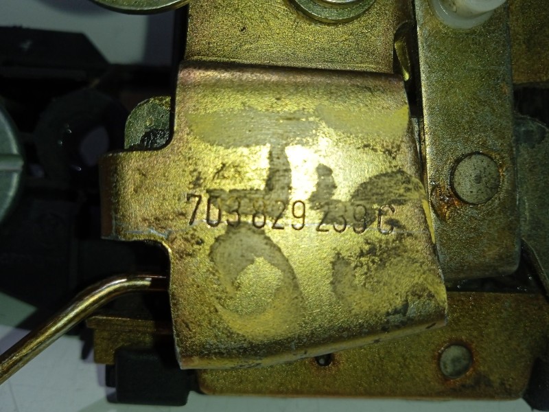 Recambio de maneta exterior porton para volkswagen caravelle referencia OEM IAM 70382923C  