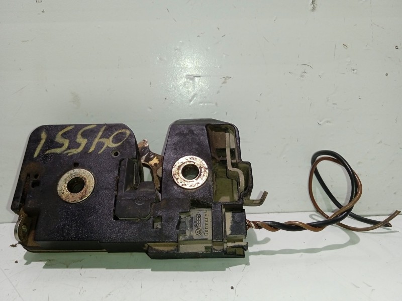 Recambio de cerradura maletero / porton para volkswagen caravelle referencia OEM IAM 701829211C  