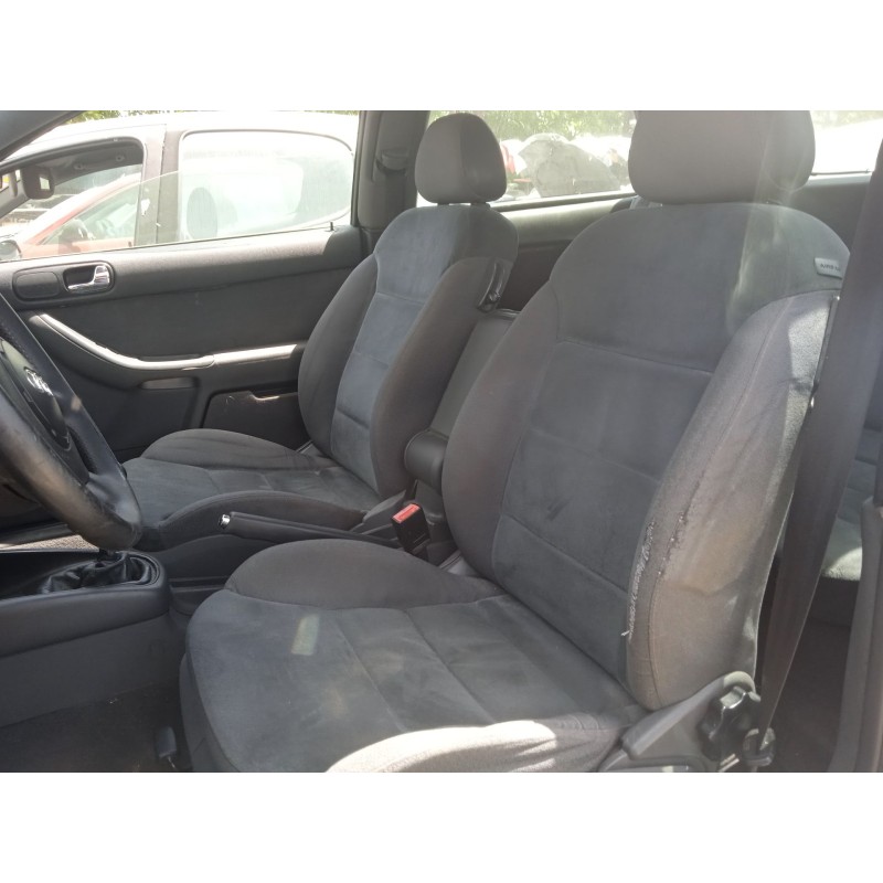 audi a3 (8l1) del año 1999